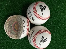 职业球队训练比赛用棒球